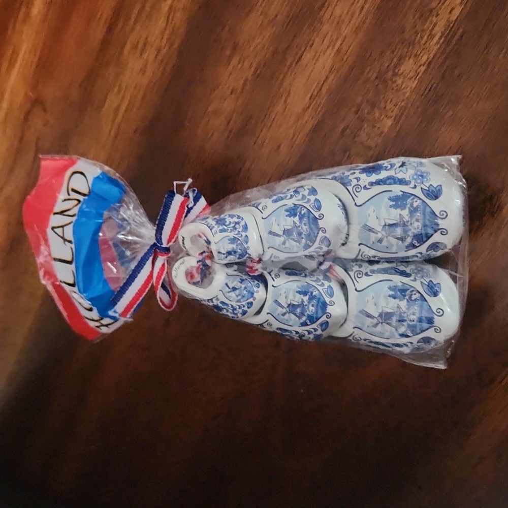 Holland Dutch Blue Delft Miniature Handmade Windmill Clogs